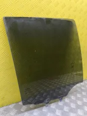 Стекло двери задней правой Nissan Pathfinder (R51M) 2004-2013 2010 82300EB33A 2.5 D YD25DDTI