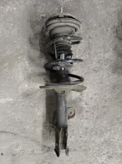 Амортизатор передний правый Toyota Rav 4 (XA30) (2005-2014) 2010 4851042190