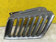Решетка радиатора Mitsubishi L200 (2006-2015) 2008 MN142330 ПИКАП 2.5 D 4D56