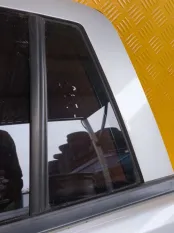 Стекло двери задней левой (форточка) Dodge Caliber I (2006-2012) 2008 5191237AB 2.0 I ECN