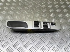 Блок управления стеклоподъемниками Mitsubishi L200 (2006-2015) 2012 MR587952 2.5 D 4D56