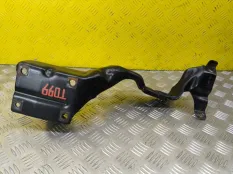 Кронштейн двигателя Dodge RAM V (2018-н.в) 2020 68321773AB ПИКАП 5.7 I EZH