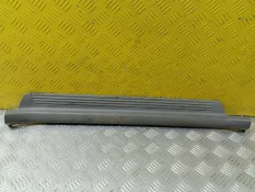 Накладка на порог внутренняя передняя правая Toyota Land Cruiser (100) 1998-2007 2004 6791360040 ВНЕДОРОЖНИК 4.7 I 2UZFE