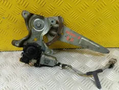 Стеклоподъемник электр. задний правый Toyota Land Cruiser (100) 1998-2007 2004 6980360060 ВНЕДОРОЖНИК 4.7 I 2UZFE