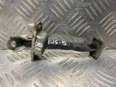 Ограничитель открывания двери Mitsubishi Pajero Sport II (2008-2017) 2011 5732A036 ВНЕДОРОЖНИК 2.5 D 4D56