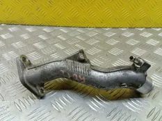 Фланец (тройник) системы охлаждения Nissan Navara (D40) 2004-2015 2010 110605X00A ПИКАП 2.5 D YD25DDTI