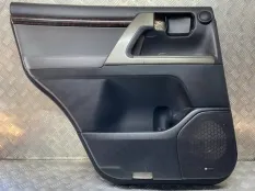 Обшивка двери задняя левая Toyota Land Cruiser 200 (2008-2021) 2010 6764060B61 4.5 D 1VDFTV
