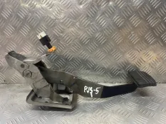 Педаль тормоза Mitsubishi Pajero Sport II (2008-2017) 2011 4620A015 ВНЕДОРОЖНИК 2.5 D 4D56