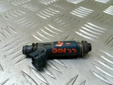 Форсунка топливная Toyota Land Cruiser (100) 1998-2007 2004 2325050040 ВНЕДОРОЖНИК 4.7 I 2UZFE