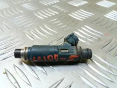 Форсунка топливная Toyota Land Cruiser (100) 1998-2007 2004 2325050040 ВНЕДОРОЖНИК 4.7 I 2UZFE