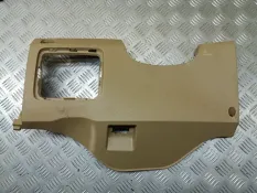 Накладка декоративная на торпедо Kia Carnival (2014-2020) 2019 84751A9000 2.2 D