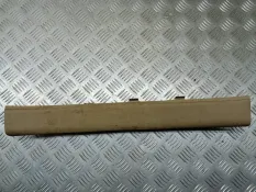 Накладка на порог внутренняя передняя правая Kia Carnival (2014-2020) 2019 85881A9000 2.2 D