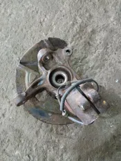 Кулак поворотный правый Land Rover Freelander II (2006-2014) 2011 LR006858 2.2 D 224DT