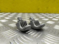 Крючок для одежды Toyota Hilux (2015-2021) 2021 746310K040 ПИКАП 2.4 D 2GDFTV