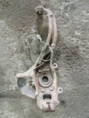 Кулак поворотный правый Nissan Pathfinder (R51M) 2004-2013 2006 40014EB000 ВНЕДОРОЖНИК 2.5 D YD25DDTI