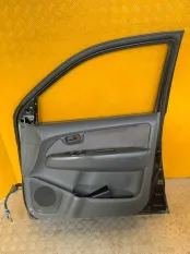 Обшивка двери передняя правая Toyota Hilux (2005-2015) 2012 676100K640 ПИКАП 2.5 D 2KDFTV