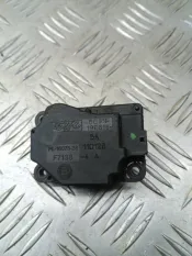 Моторчик заслонки печки Land Rover Freelander II (2006-2014) 2011 6G9N19E616BA 2.2 D 224DT