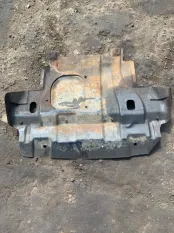 Защита двигателя Nissan Pathfinder (R51M) 2004-2013 2010 508105X20A 2.5 D YD25DDTI