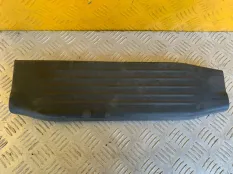 Накладка на порог внутренняя задняя левая Toyota Hilux (2005-2015) 2012 679180K020 ПИКАП 2.5 D 2KDFTV