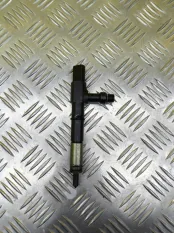 Форсунка Toyota Land Cruiser (100) 1998-2007 2004 2360019085