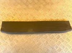Накладка на порог внутренняя передняя левая Toyota Hilux (2005-2015) 2012 679140K020 ПИКАП 2.5 D 2KDFTV