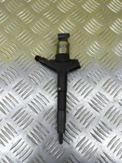 Форсунка топливная Nissan Navara (D40) 2004-2015 2011 166005X00A