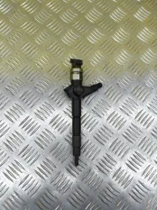 Форсунка топливная Nissan Navara (D40) 2004-2015 2012 16600EB70D