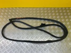 Уплотнитель двери передней левой Toyota Land Cruiser Prado 120 (2002-2009) 2008 6786260120 ВНЕДОРОЖНИК 4.0 I 1GRFE