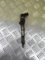 Форсунка топливная Nissan Qashqai (J10) 2006-2013 2010 8200380253