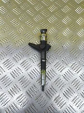 Форсунка топливная Nissan Navara (D40) 2004-2015 2007 16600EC00A 2.5 D YD25DDTI