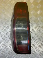 Фонарь задний левый Nissan Navara (D40) 2004-2015 2010 26555EB38A 2.5 D YD25DDTI