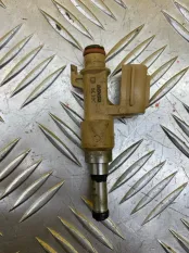 Форсунка топливная Toyota Sequoia II 2008 - 2022 2013 232500S020 5.7 I 3URFE