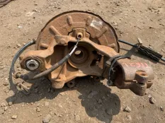 Кулак задний правый Land Rover Freelander II (2006-2014) 2011 LR006962 2.2 D 224DT