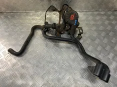 Насос продувки катализатора Toyota Tundra II (2006-2022) 2007 176100S010 ПИКАП 5.7 I 3URFE