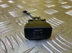 Кнопка корректора фар Toyota Hilux (2005-2015) 2012 841520K010 ПИКАП 2.5 D 2KDFTV
