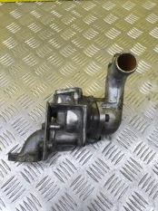 Корпус термостата Mitsubishi Pajero III (1999-2006) 2005 MD367657 3.5 I 6G74