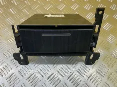 Бардачок Nissan Pathfinder (R51M) 2004-2013 2010 684755X00B 2.5 D YD25DDTI