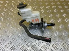 Бачок главного тормозного цилиндра Toyota Hilux (2005-2015) 2015 472200K090 ПИКАП 2.5 D 2KDFTV