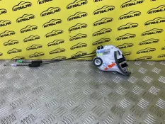 Замок двери задней левой Toyota Hilux (2015-2021) 2021 690600K090 ПИКАП 2.8 D 1GDFTV