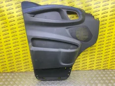 Обшивка двери передняя левая Iveco Daily (2014-н.в.) 2020 5801556722 2.3 D F1AGL411U
