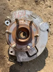 Кулак поворотный правый Chevrolet Tahoe IV (2014-2020) 2015 22760659 5.3 I L83