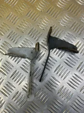 Петля крышки багажника Toyota Hilux (2005-2015) 2008 661200K011 3.0 D 1KDFTV