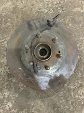 Кулак поворотный левый Chevrolet Tahoe IV (2014-2020) 2015 22842314 5.3 I L83