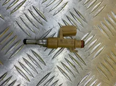 Форсунка топливная Toyota Sequoia II 2008 - 2022 2013 232500S020 5.7 I 3URFE