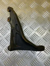 Кронштейн КПП Toyota Hilux (2005-2015) 2012 3311804020 ПИКАП 2.5 D 2KDFTV