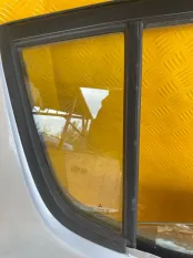 Стекло двери задней правой (форточка) Mitsubishi L200 (2006-2015) 2006 MN117604 ПИКАП 2.5 D 4D56