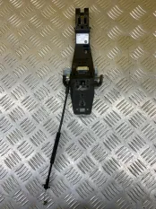 Кронштейн ручки двери Land Rover Range Rover Sport I 2005-2013 2010 AH22203A28DB 3.0 D SDV6