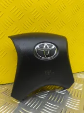 Подушка безопасности водителя Toyota Hilux (2005-2015) 2012 451300K130 ПИКАП 2.5 D 2KDFTV