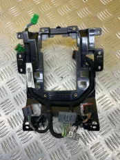 Рамка (накладка) рычага КПП Land Rover Range Rover Evoque I (2011-2018) 2014 BJ32045B28AA 2.2 D 224DT