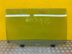 Стекло двери задней правой Chrysler Grand Voyager V (2008-2015) 2009 05020650AB МИНИВЭН 2.8 D